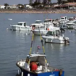 Odalys Les Hauts De Cocraud 2* La Flotte