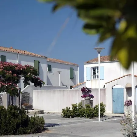 Village de vacances Odalys Les Hauts De Cocraud 2*