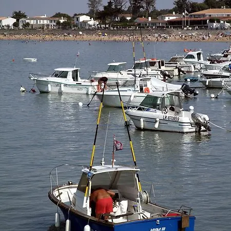 Odalys Les Hauts De Cocraud 2* La Flotte