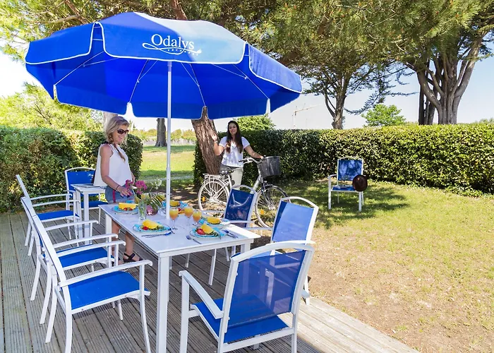 Holiday park Odalys Les Hauts De Cocraud 2*