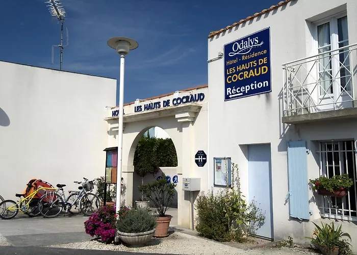 Holiday park Odalys Les Hauts De Cocraud 2*