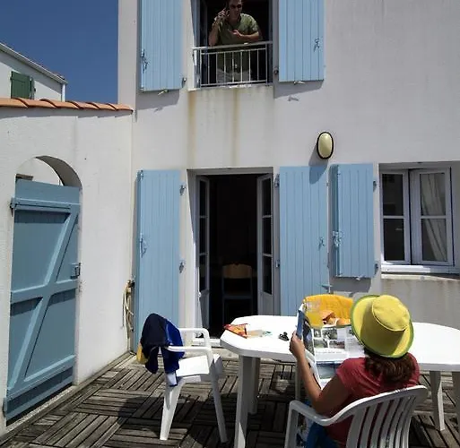 Odalys Les Hauts De Cocraud 2* La Flotte