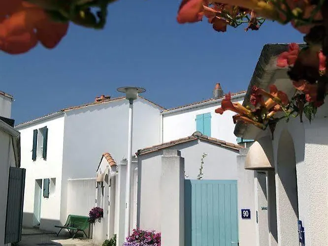 Odalys Les Hauts De Cocraud Holiday park 2*